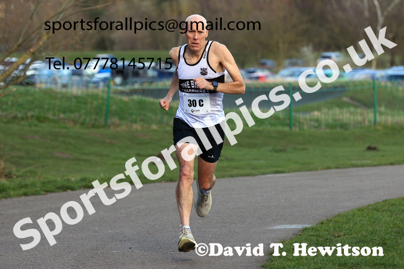 Senior Mens 2026 NECAA Royal Signals Road Relays, Hetton Lyons Country Park, Hetton le Hole. Photo: David T. Hewitson/Sports for All Pics